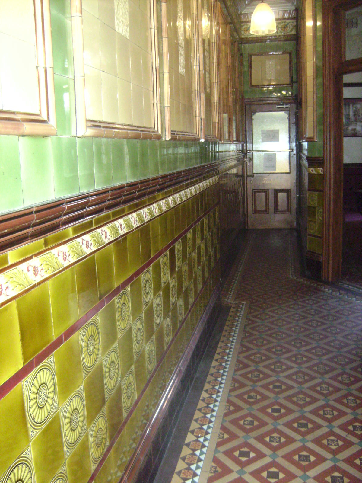 Extensive ceramic tiles found in The White Swan, Digbeth