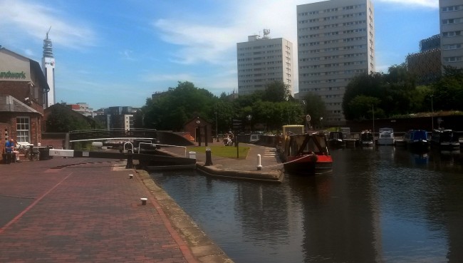 Cambrian Wharf and Farmer's Bridge Top Lock